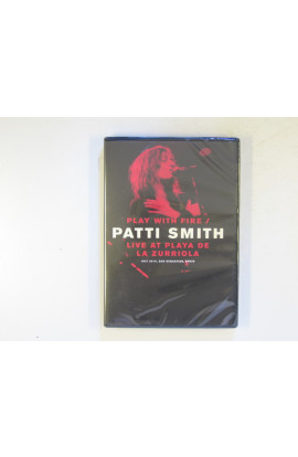 Patti Smith - Play With Fire / Live At Playa De La Zurriola