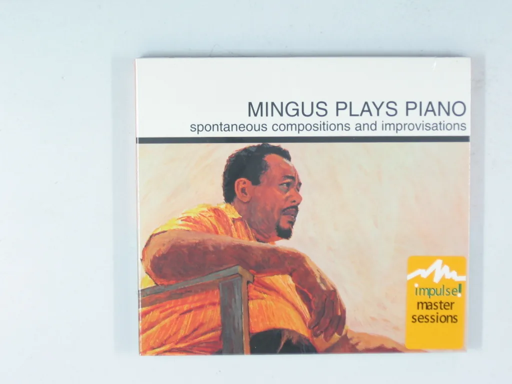 Copertina di Mingus Plays Piano