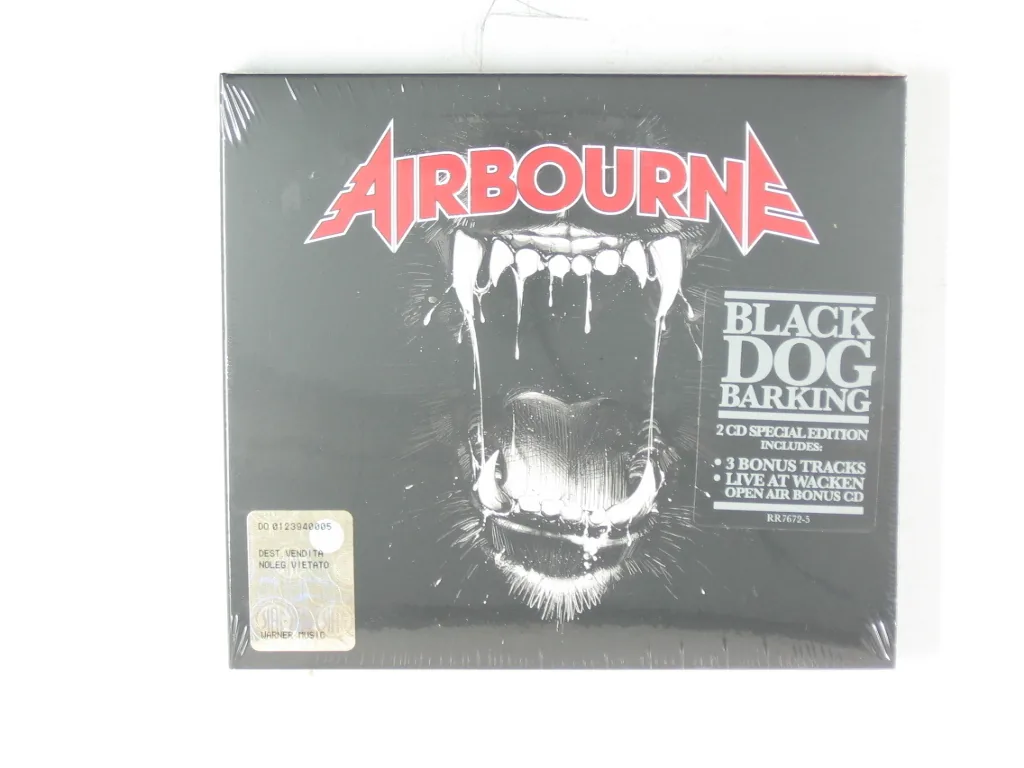 Copertina di Black Dog Barking
