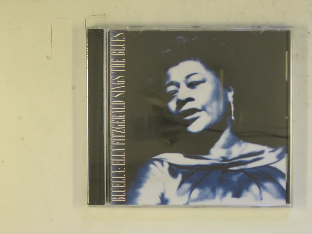 Copertina di Bluella: Ella Fitzgerald Sings The Blues