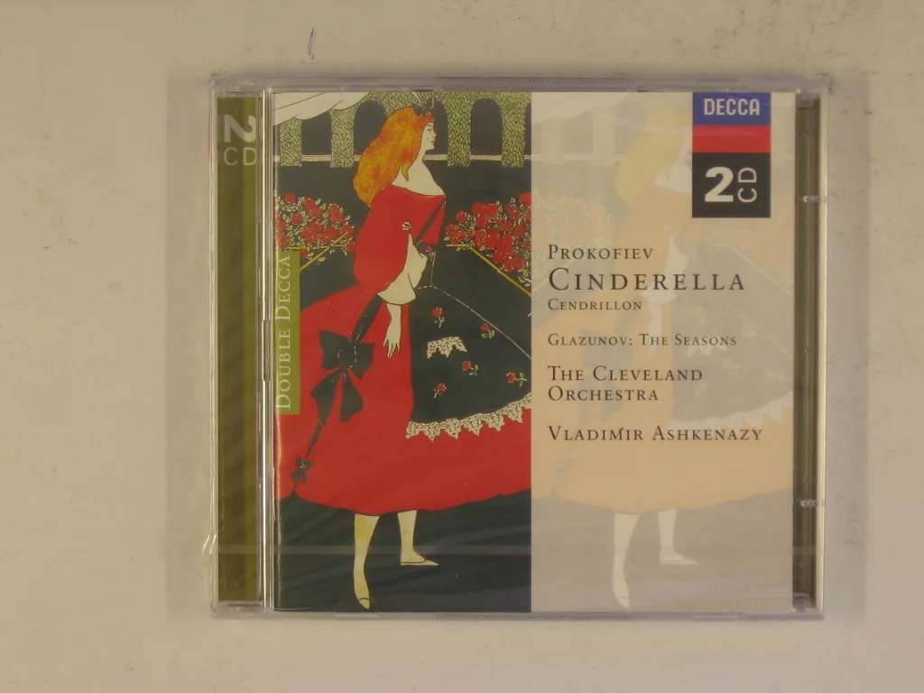Copertina di Cinderella-The Seasons
