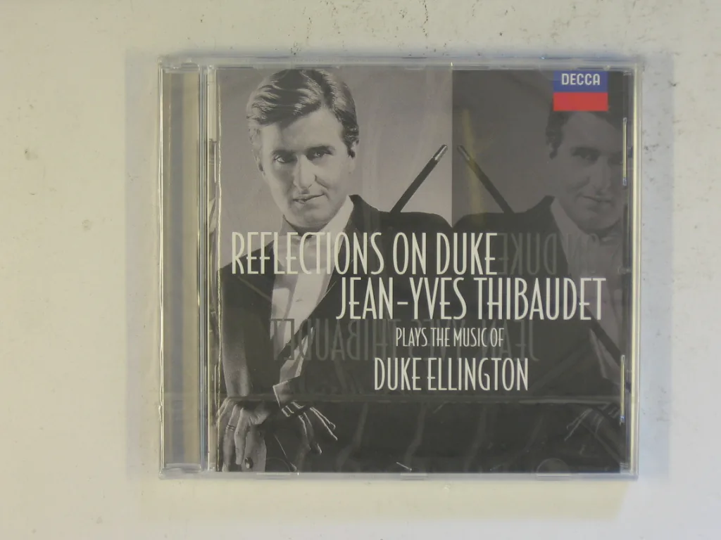 Copertina di Plays The Music Of Duke Ellington