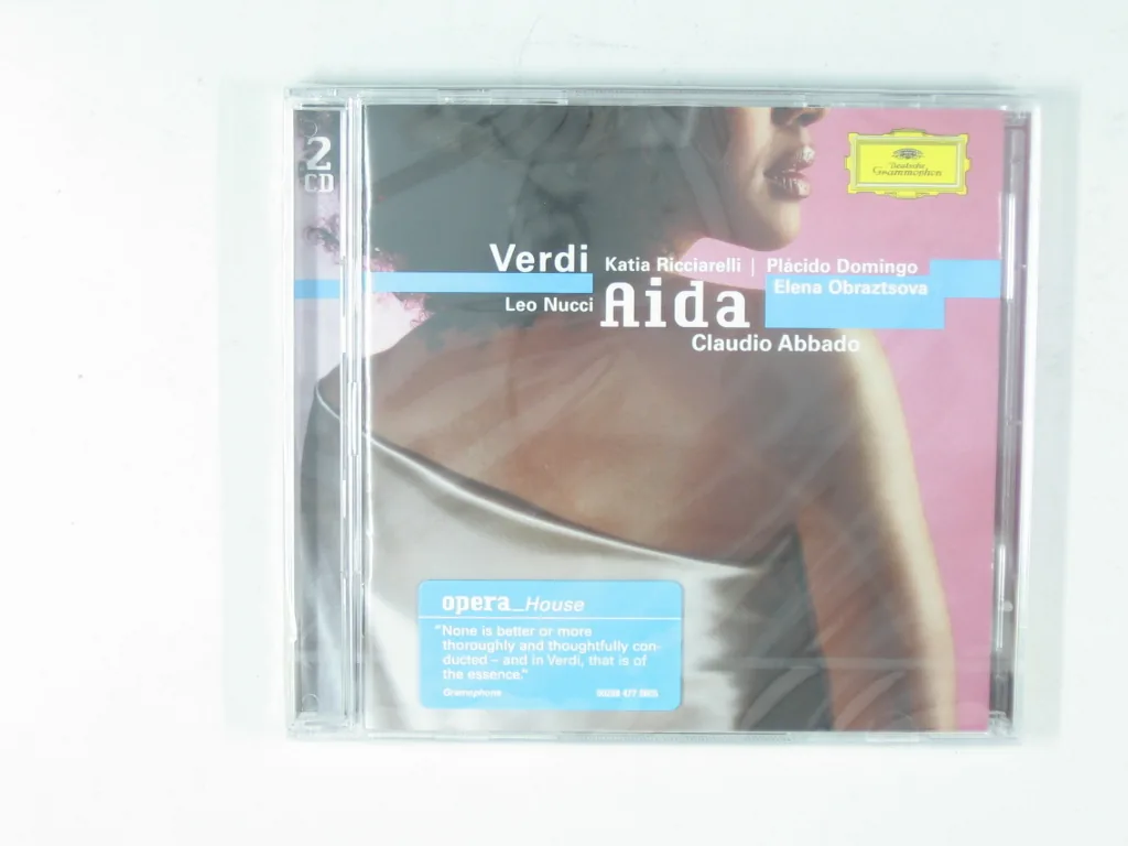 Copertina di Aida