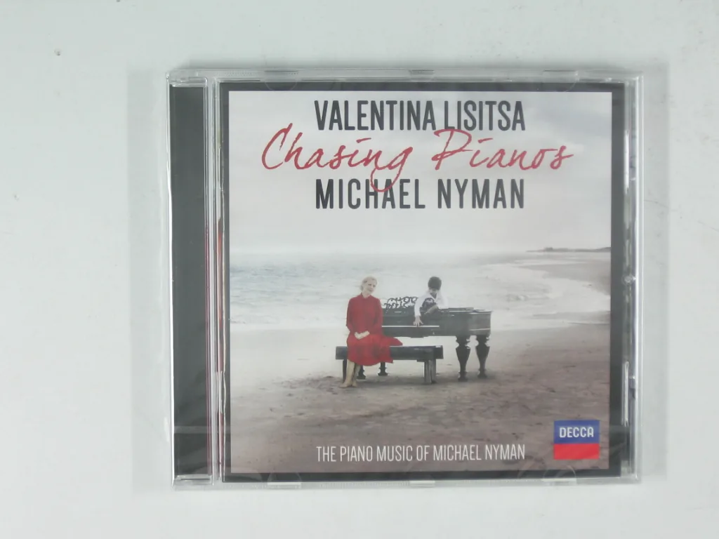 Copertina di Chasing Pianos