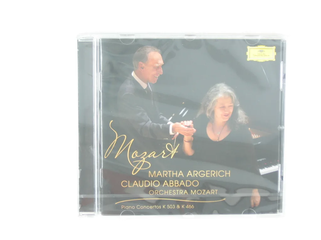 Copertina di Piano Concertos K 503 & K 466