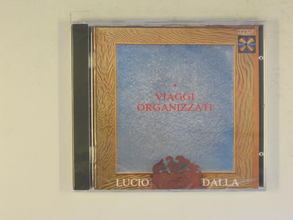 Copertina di Viaggi Organizzati