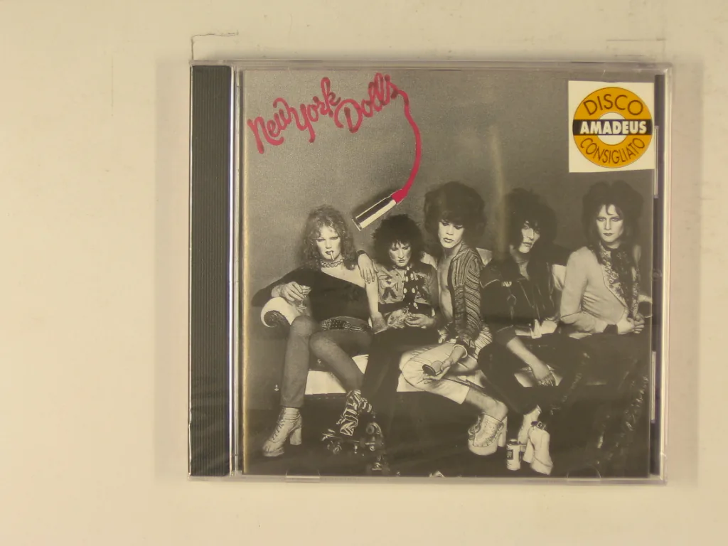 Copertina di New York Dolls