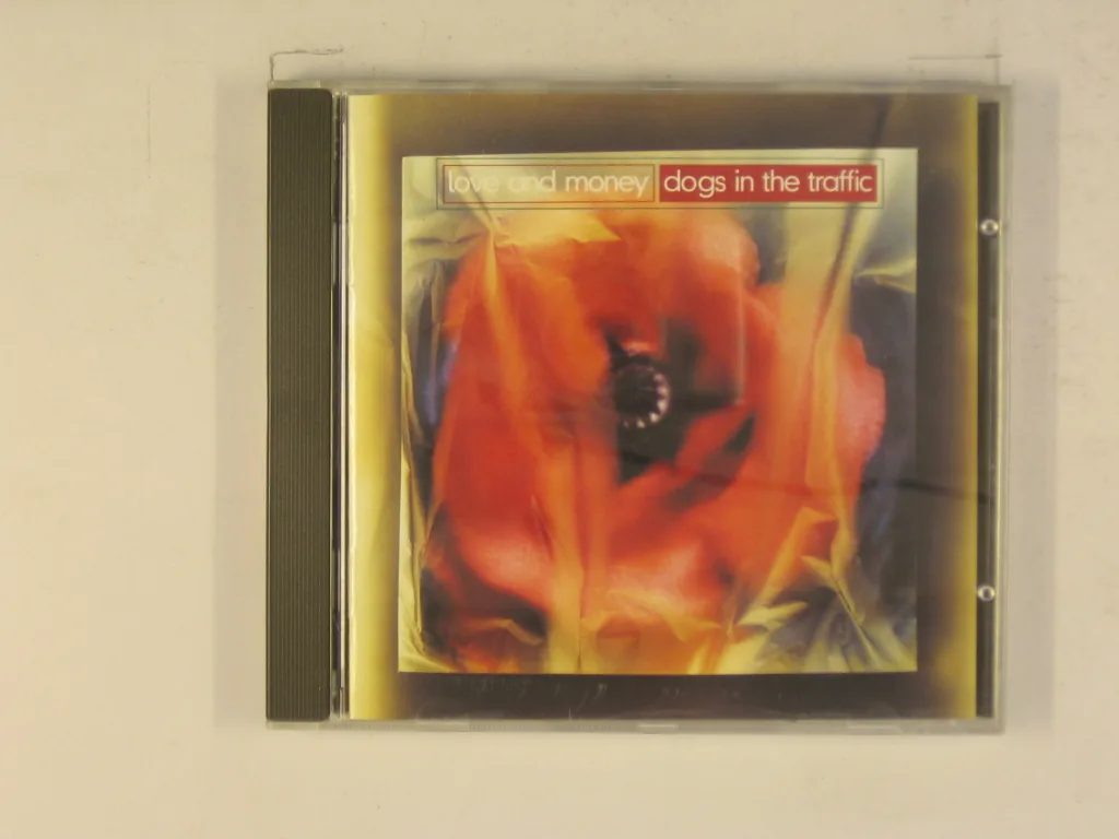 Copertina di Dogs In The Traffic
