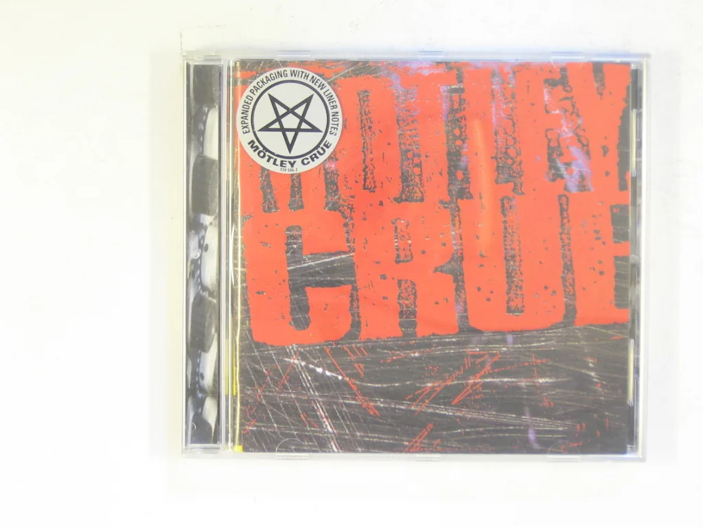Copertina di Motley Crue