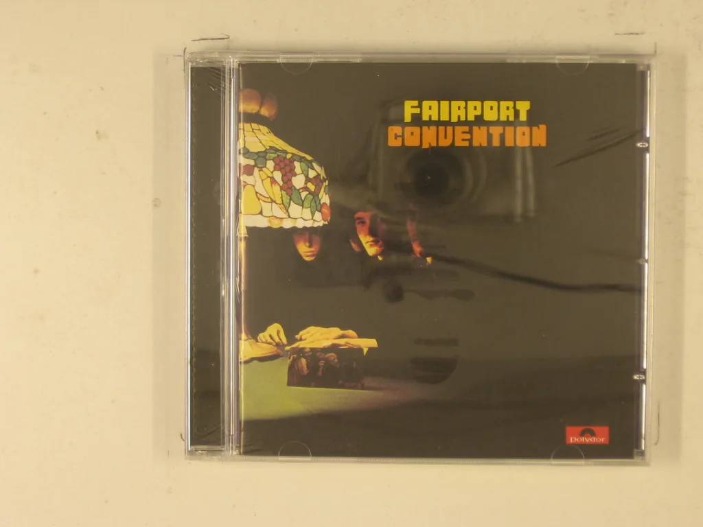 Copertina di Fairport Convention