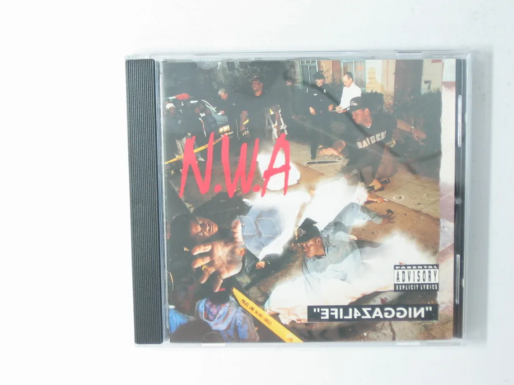 Copertina di Niggaz4life