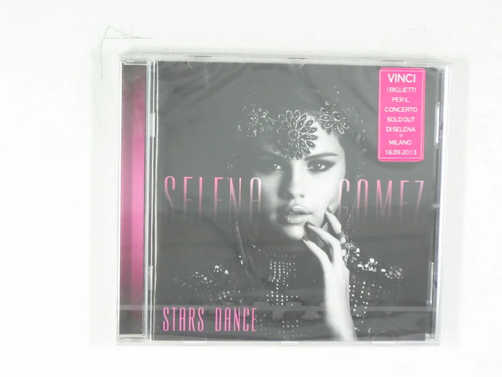 Copertina di Stars Dance