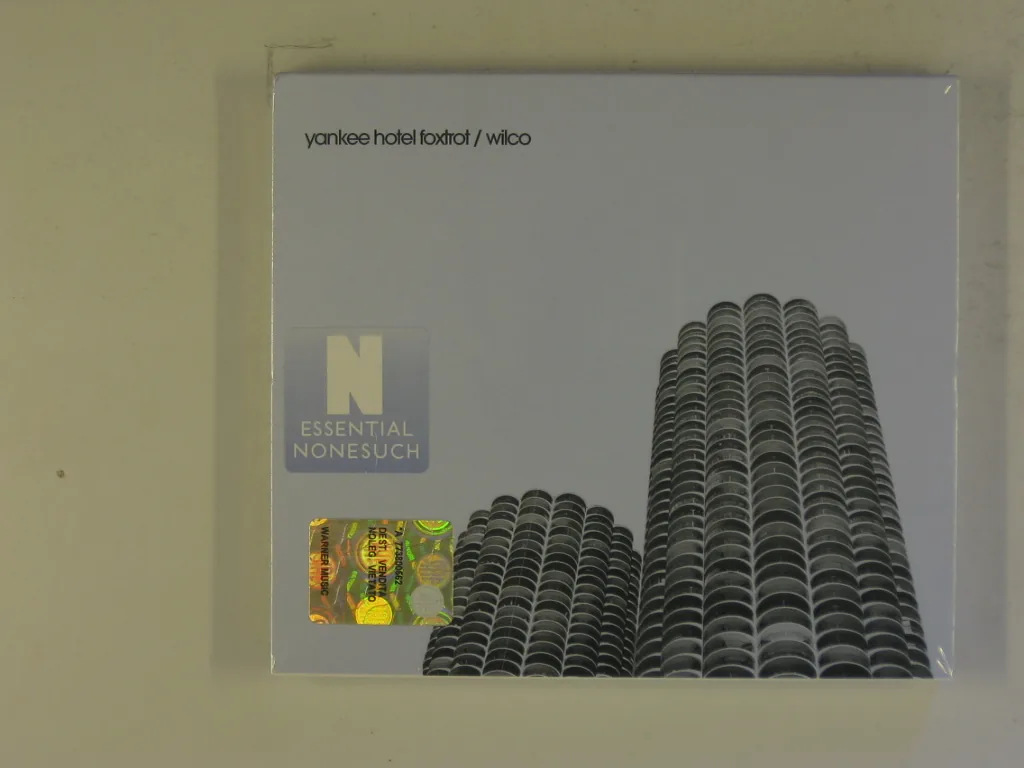 Copertina di Yankee Hotel Foxtrot