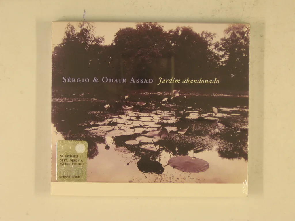 Copertina di Jardim Abandonado