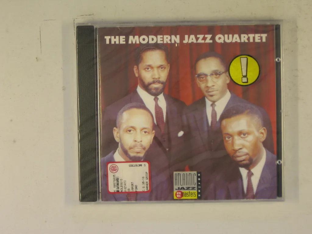 Copertina di The Modern Jazz Quartet