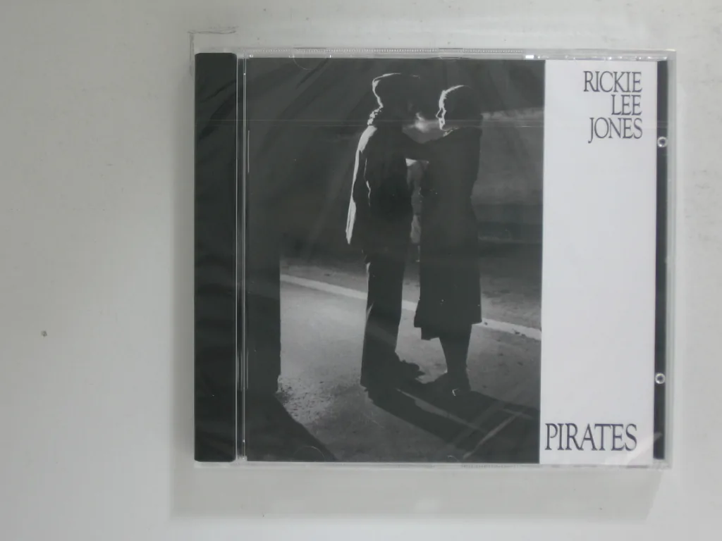 Copertina di Pirates