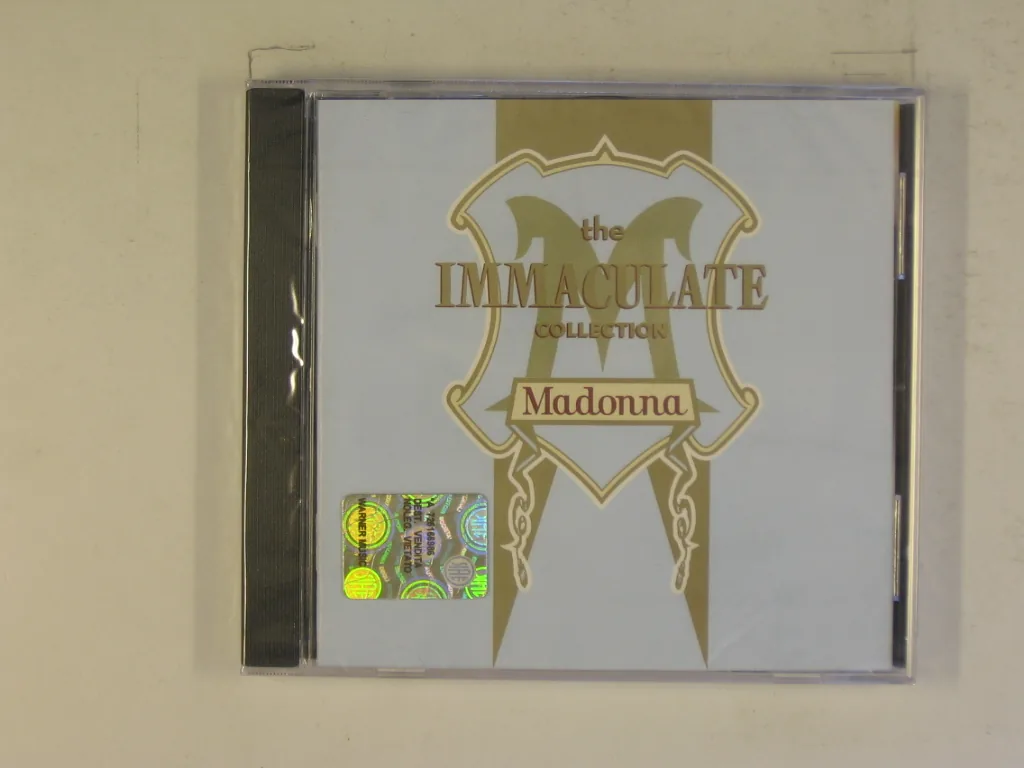Copertina di The Immaculate Collection