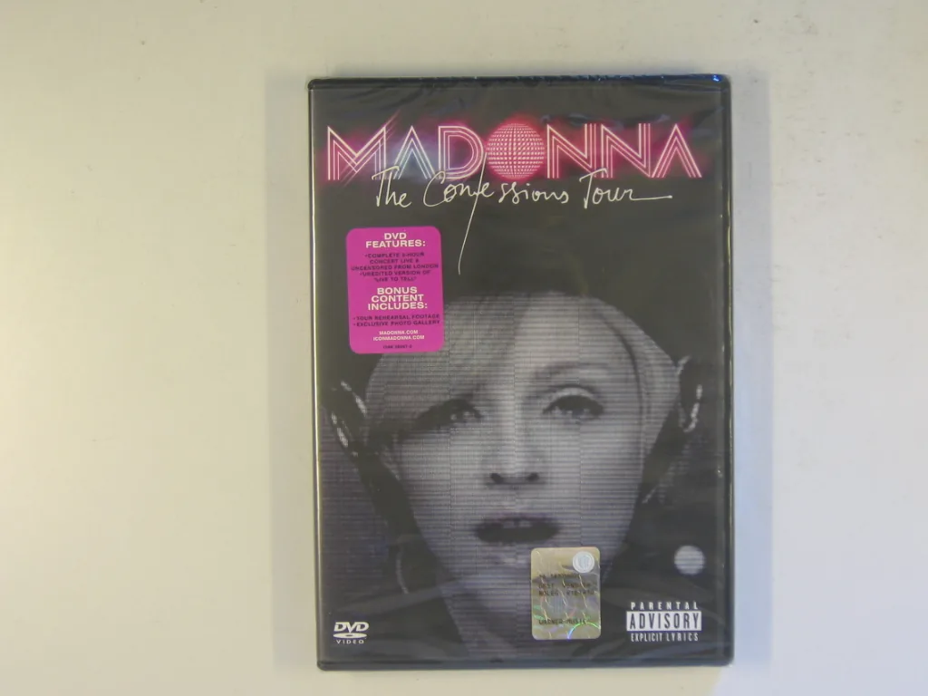 Copertina di The Confessions Tour