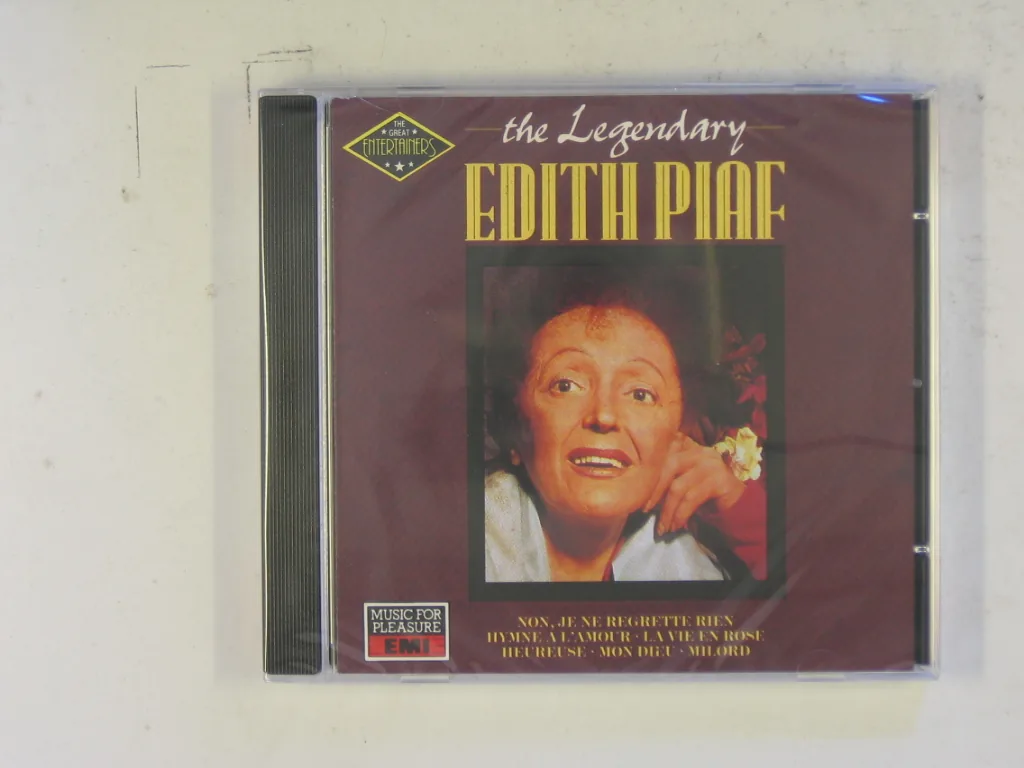 Copertina di The Legendary Edith Piath