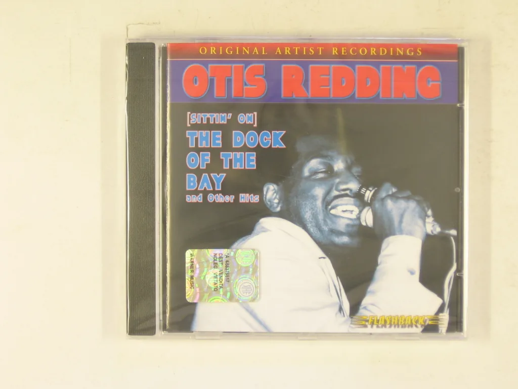 Copertina di Sittin' On The Dock Of The Bay