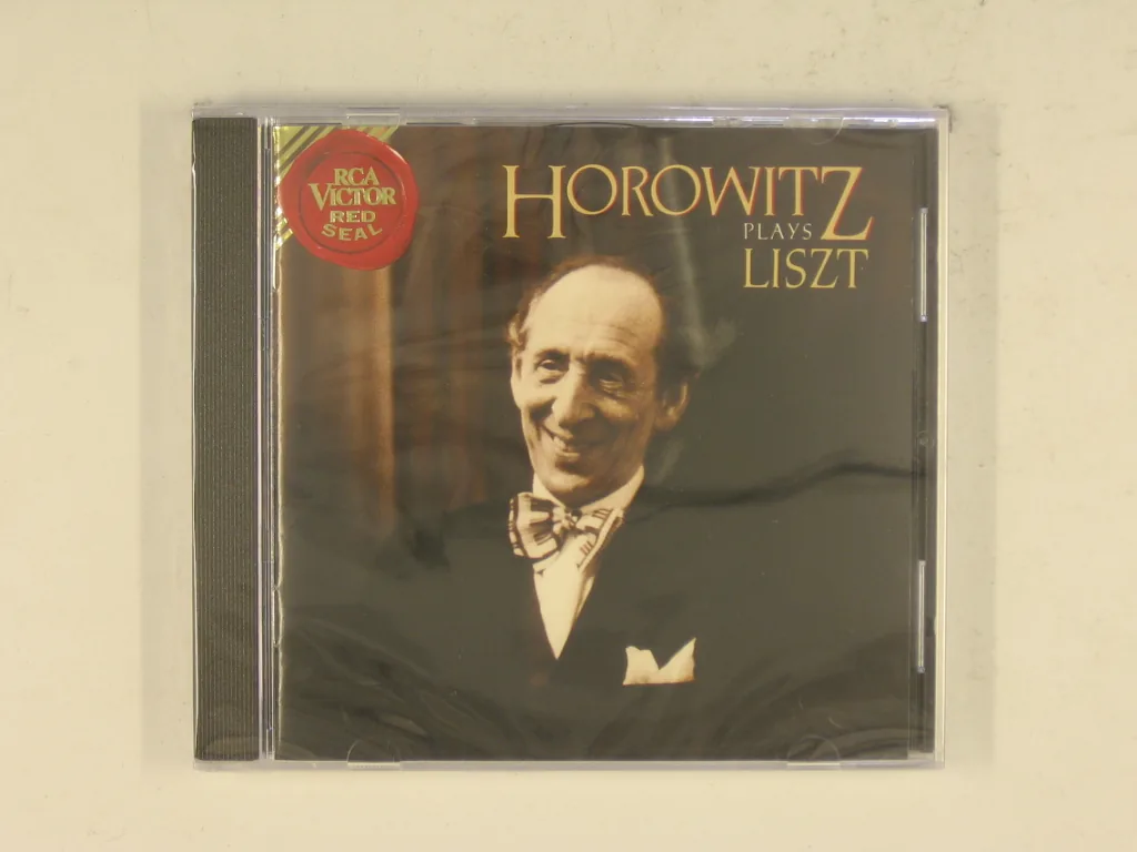 Copertina di Horowitz Plays Liszt