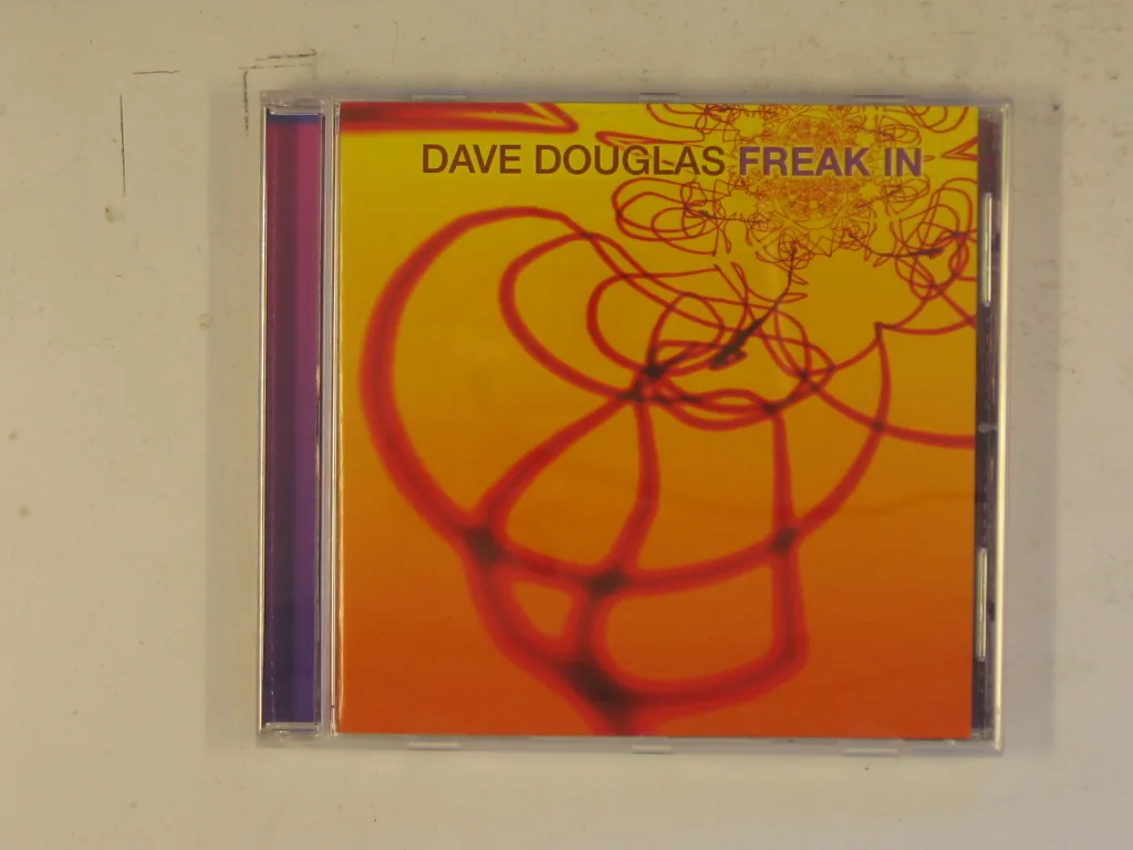 Copertina di Freak In