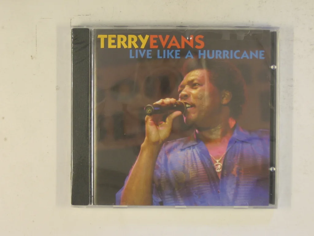 Copertina di Live Like A Hurricane