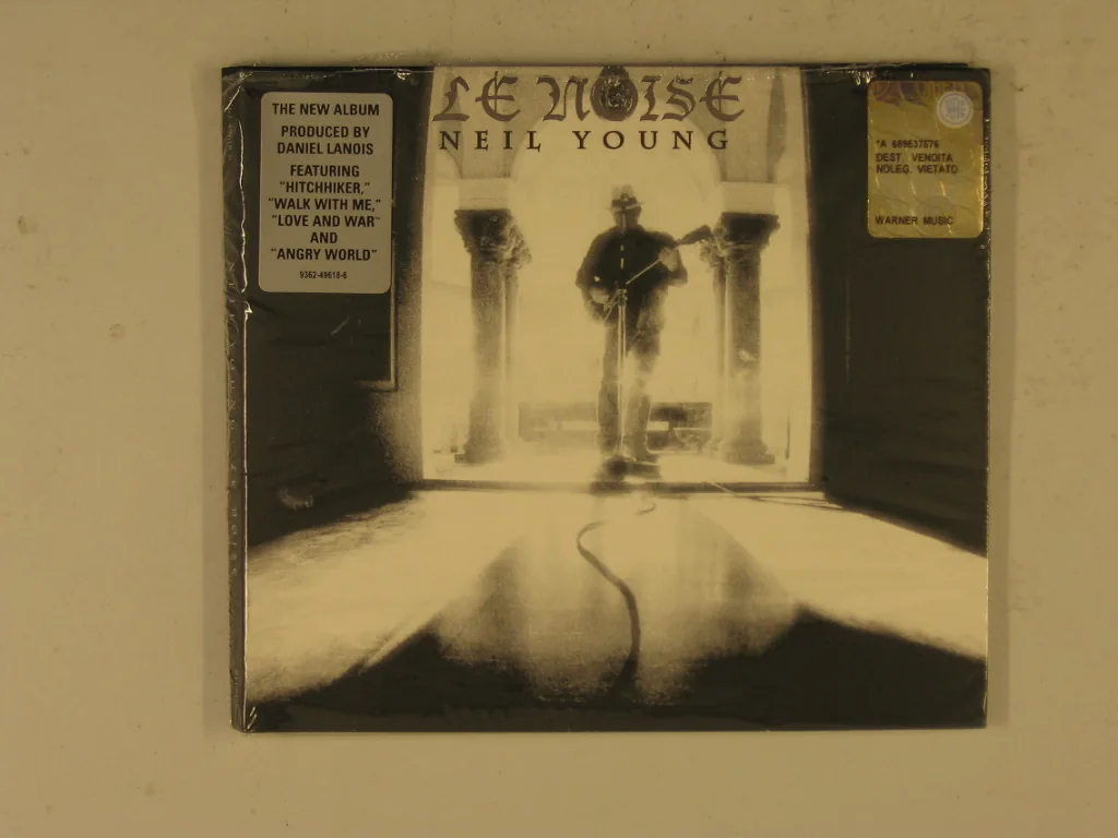 Copertina di Le Noise