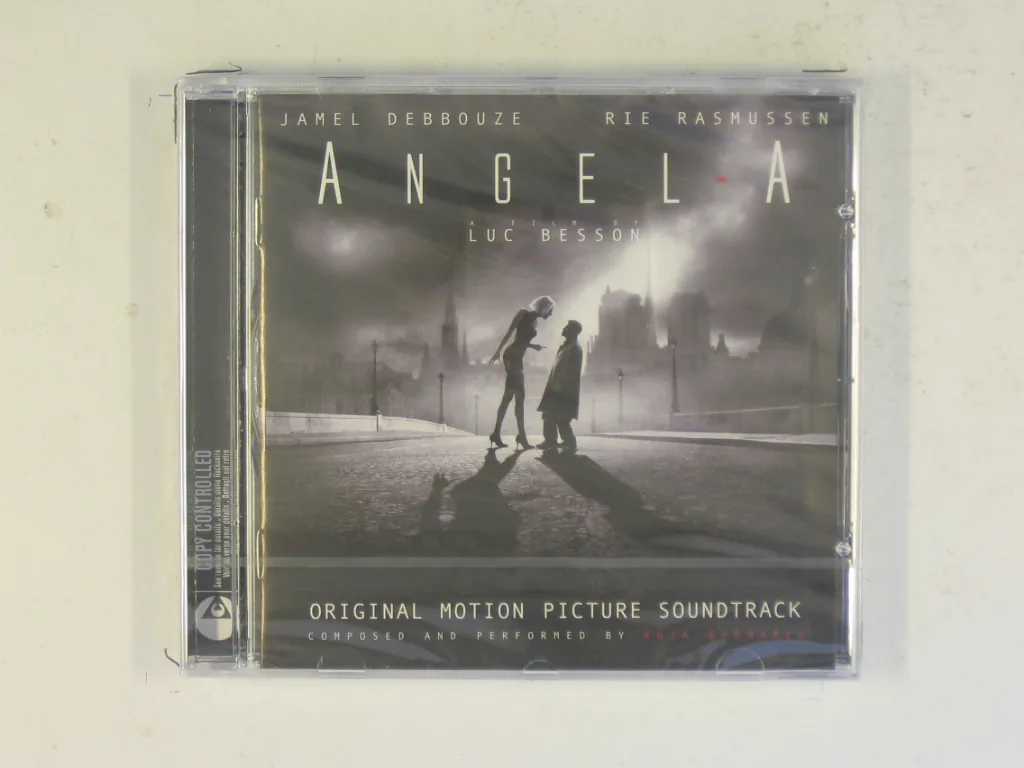 Copertina di Angel - A