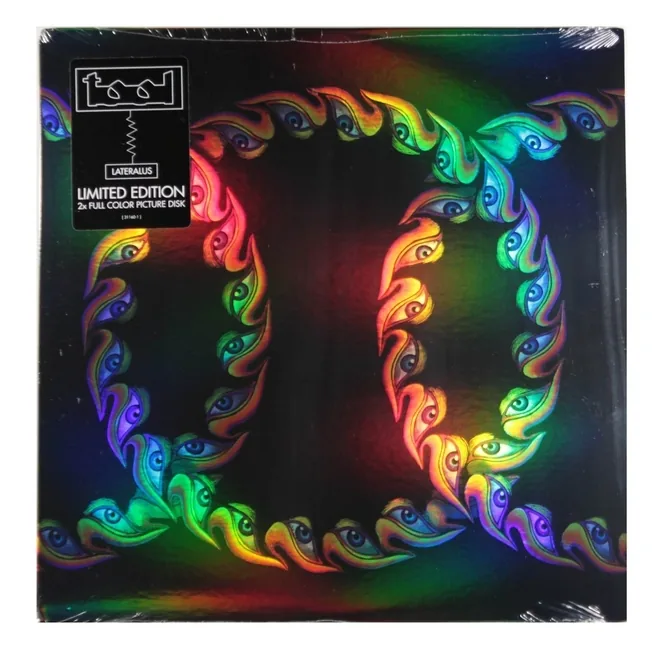 Copertina di Lateralus