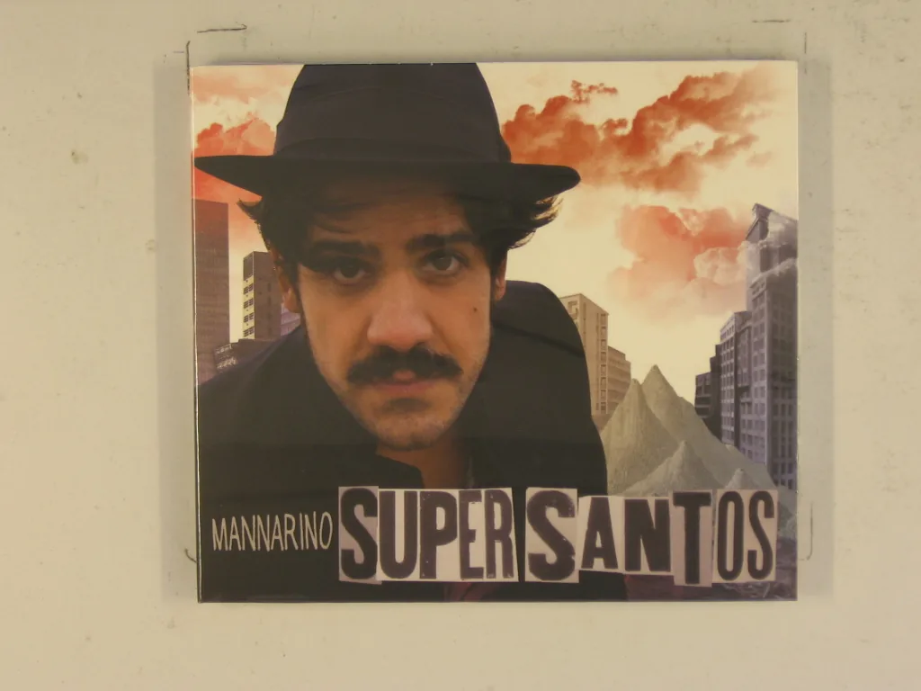 Copertina di Supersantos