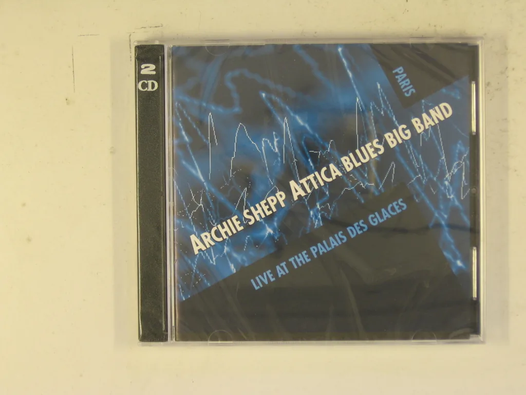Copertina di Live At The Palais Des Glaces