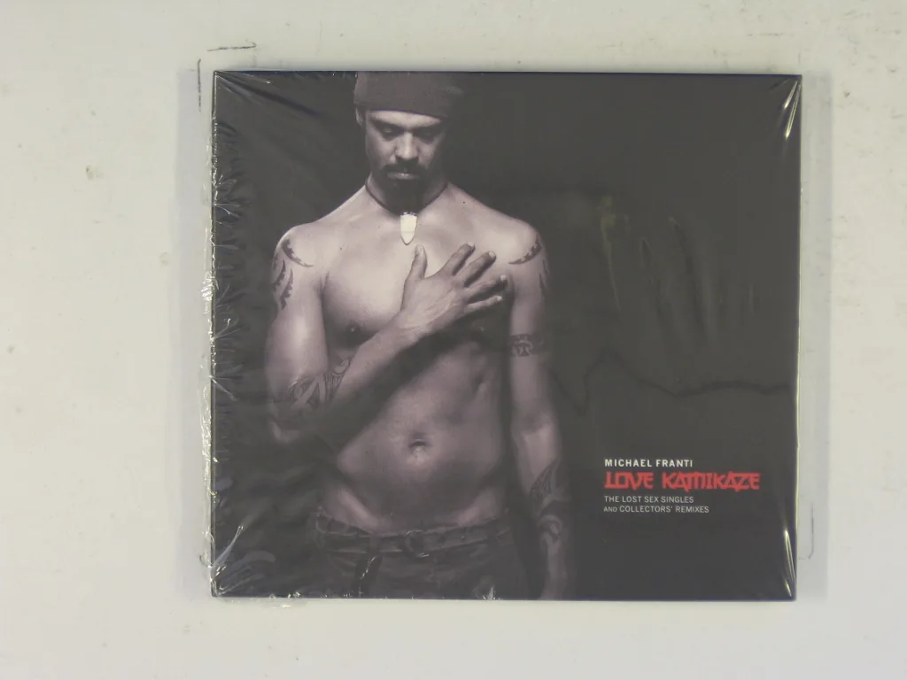 Copertina di Love Kamikaze