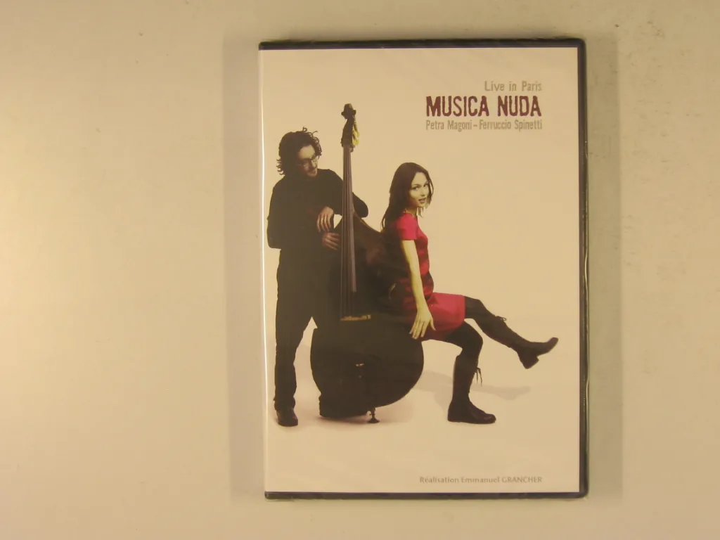 Copertina di Live In Paris