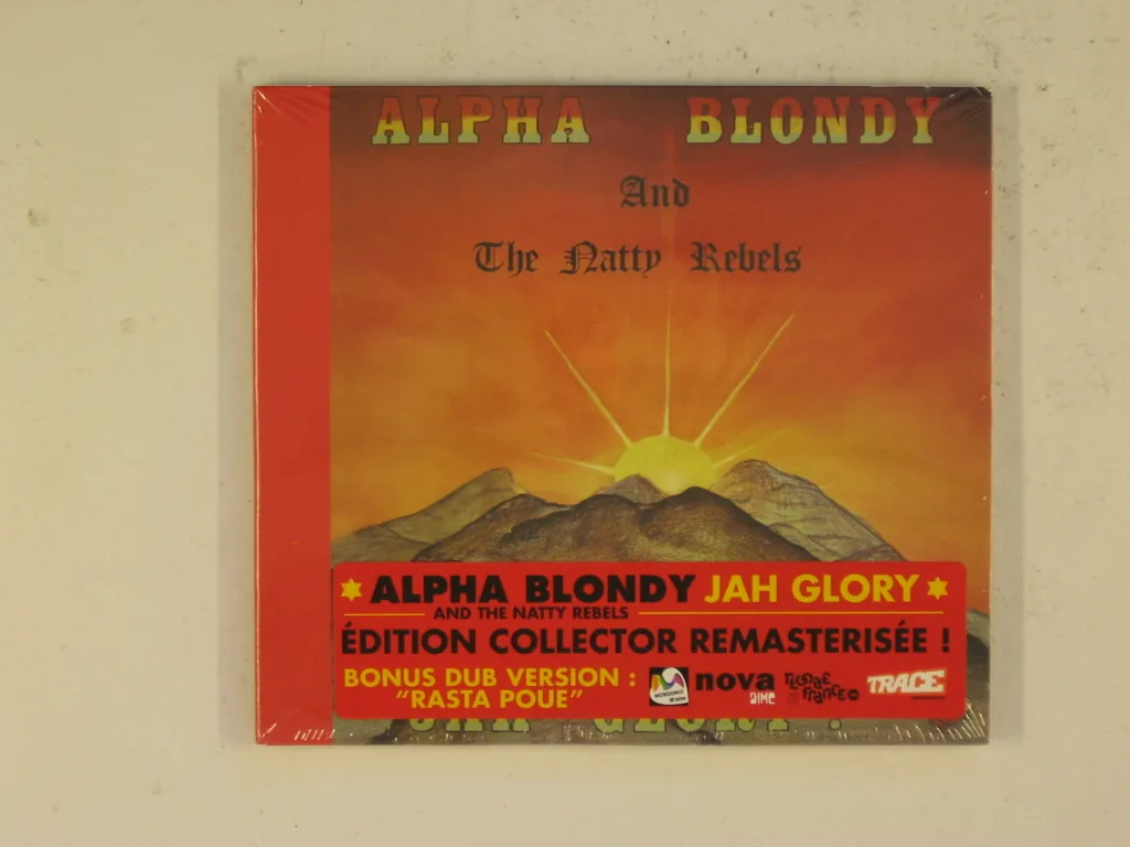 Copertina di Jah Glory