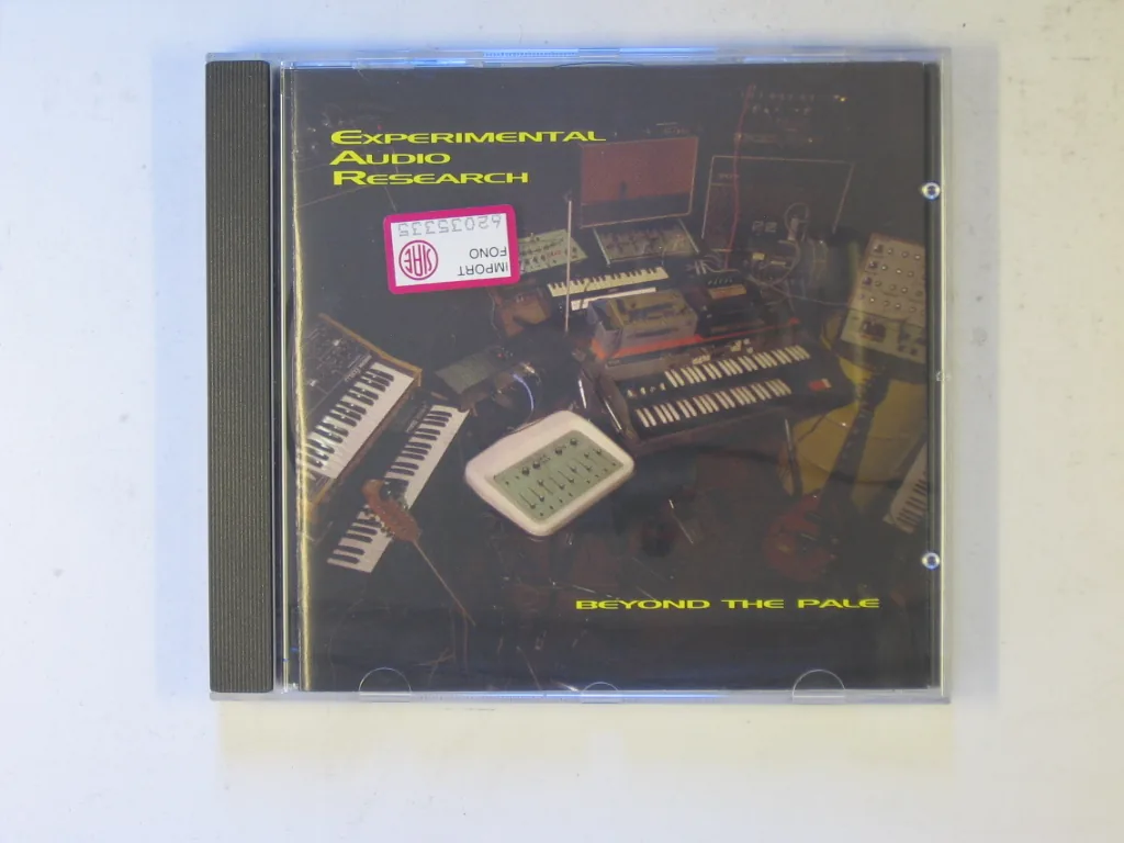 Copertina di Beyond The Pale