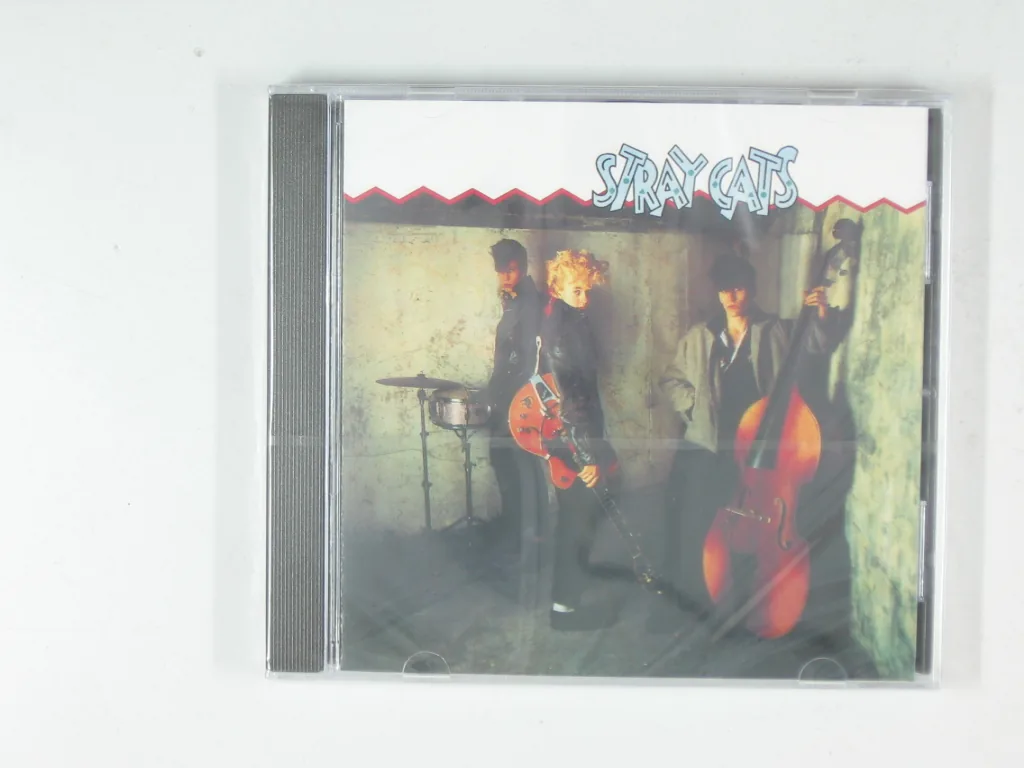 Copertina di Stray Cats