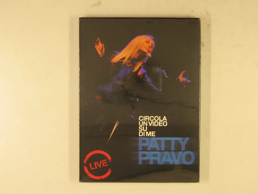 Copertina di Circola Un Video Su Di Me
