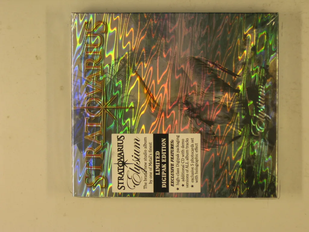 Copertina di Elysium