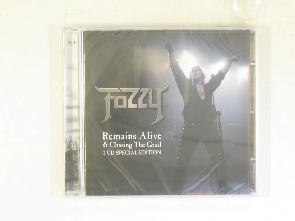 Copertina di Remains Alive & Chasing The Grail