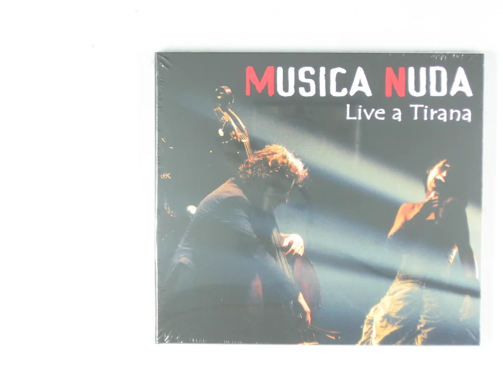 Copertina di Live A Tirana