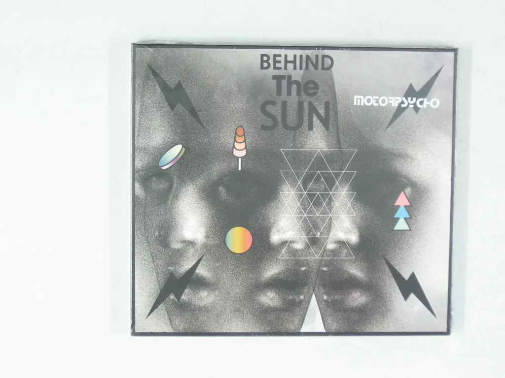 Copertina di Behind The Sun