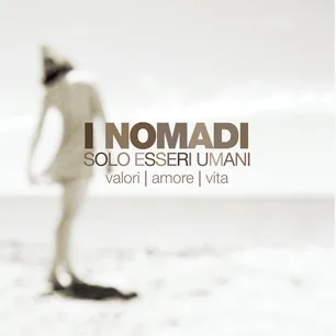 Copertina di Solo Esseri Umani