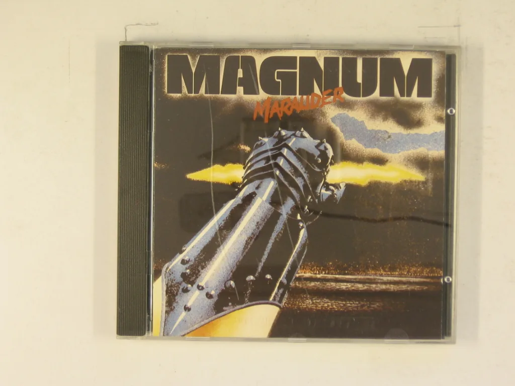 Copertina di Marauder