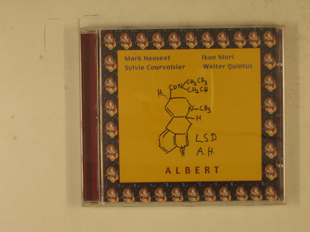 Copertina di Albert