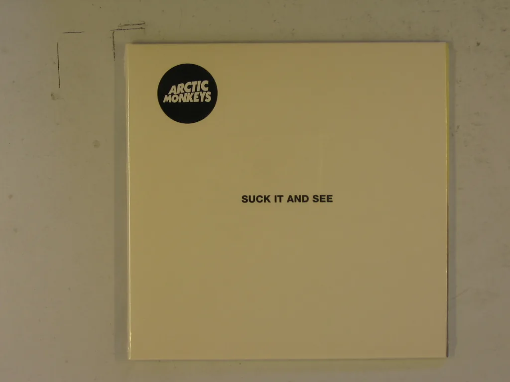 Copertina di Suck It And See