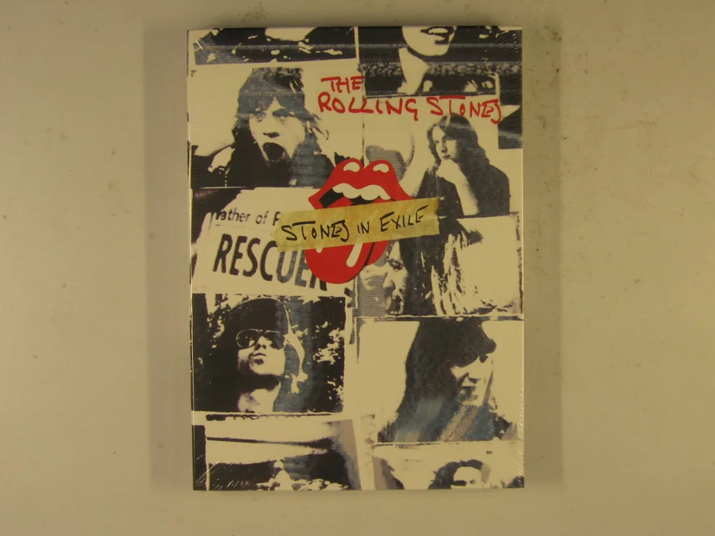 Copertina di Stones In Exile