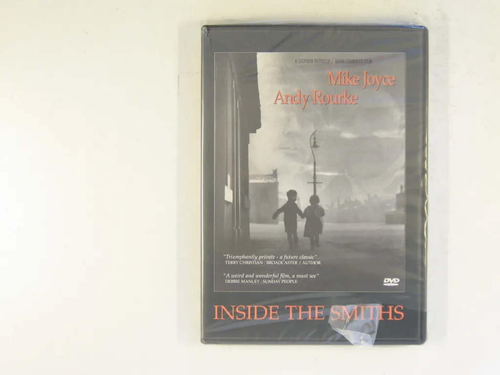 Copertina di Inside The Smiths