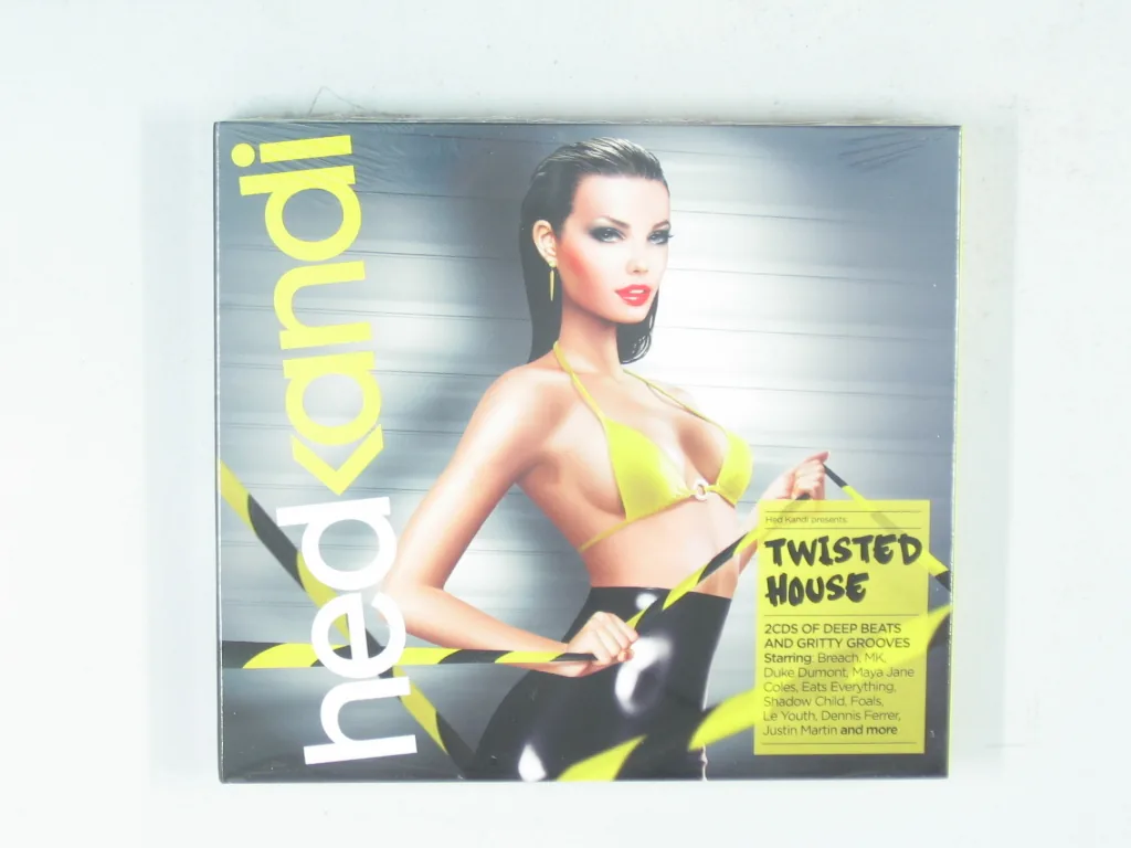 Copertina di Twisted House