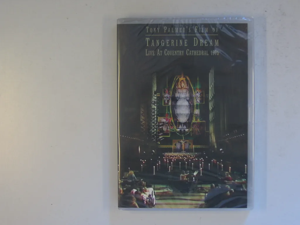 Copertina di Live At Coventry Cathedral 1975